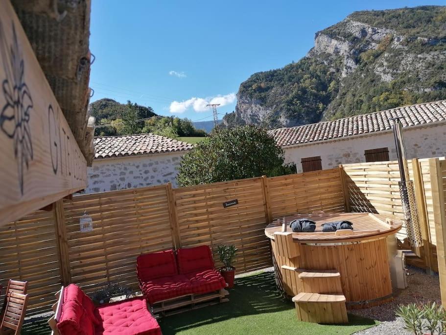 Gite L'Edelweiss 3* La Piarre ภายนอก รูปภาพ